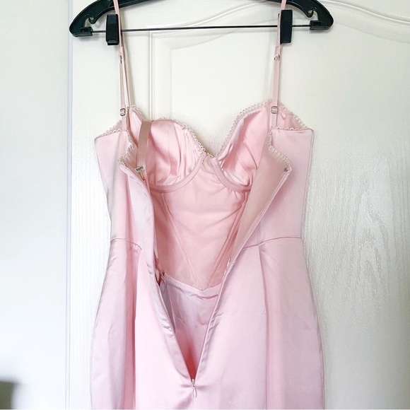 HOCB Dress Stefania Corset Maxi Satin Prom Date Soft Peach M FLAW - Picture 8 of 9